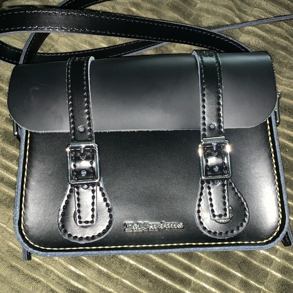 Dr. Martens mini satchel purse crossbody - Picture 2 of 12